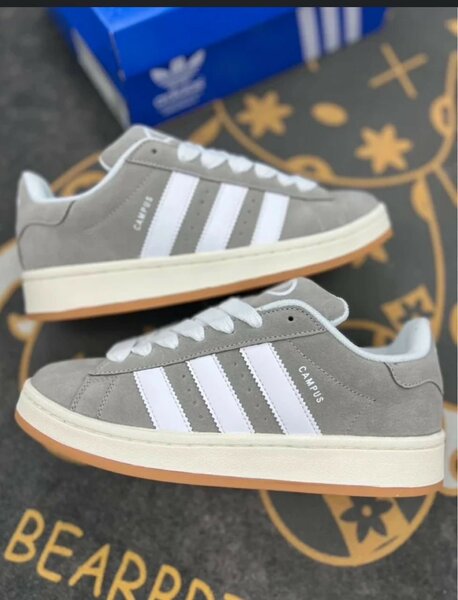 Adidas campus