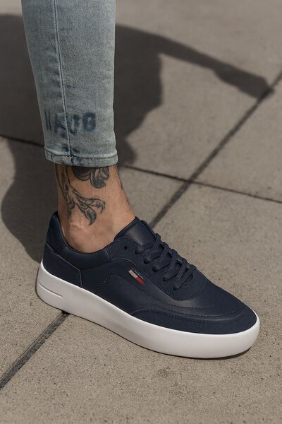 Sneakers en cuir pour hommes