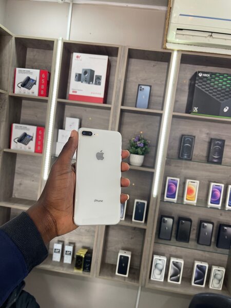 iPhone 8 plus