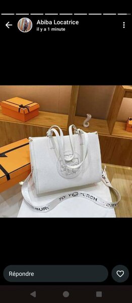 Sac à main en cuir blanc