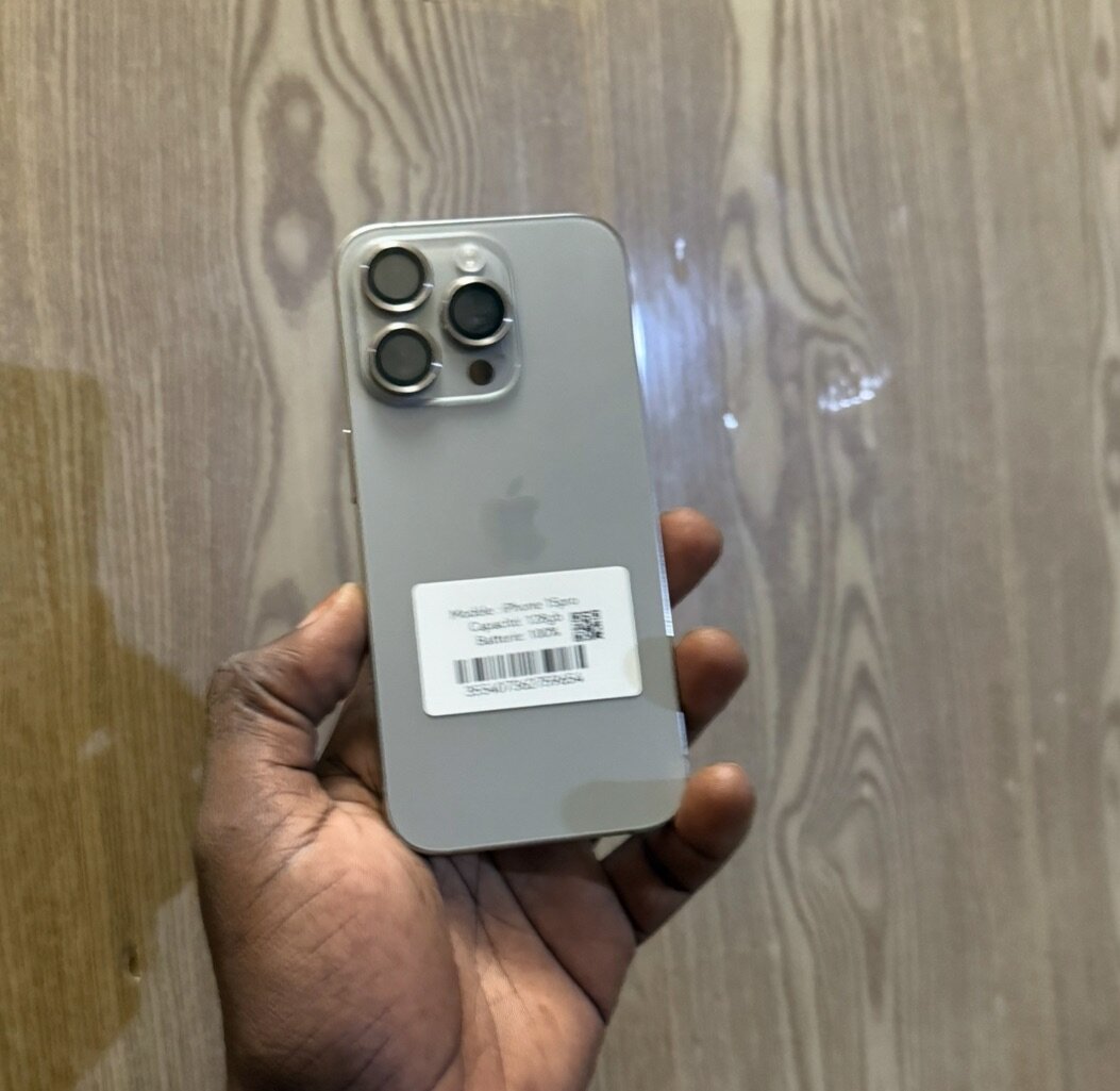 iPhone 15 pro 128giga