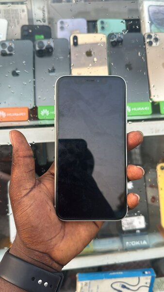 iPhone xr 128gig