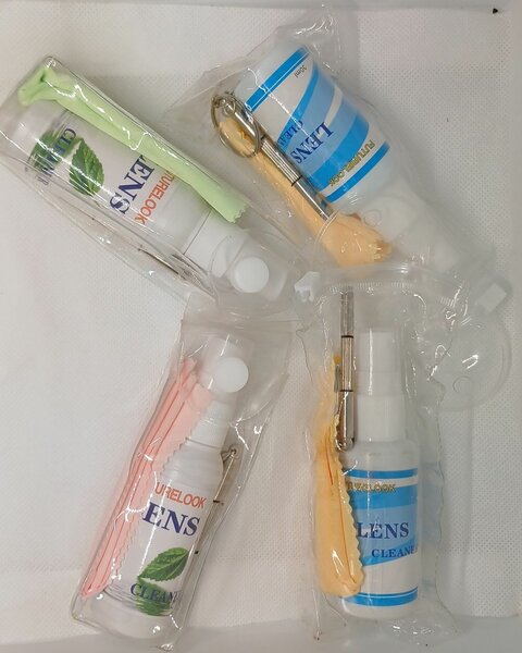 Lens cleaner