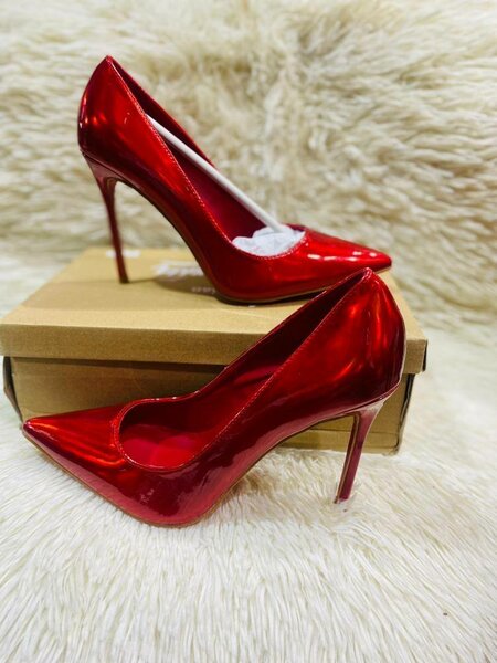 Escarpins LOUBOUTIN