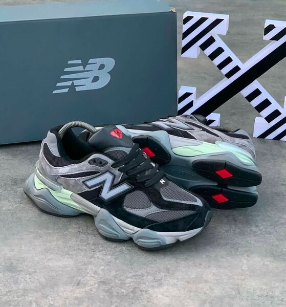 NEW BALANCE 9060