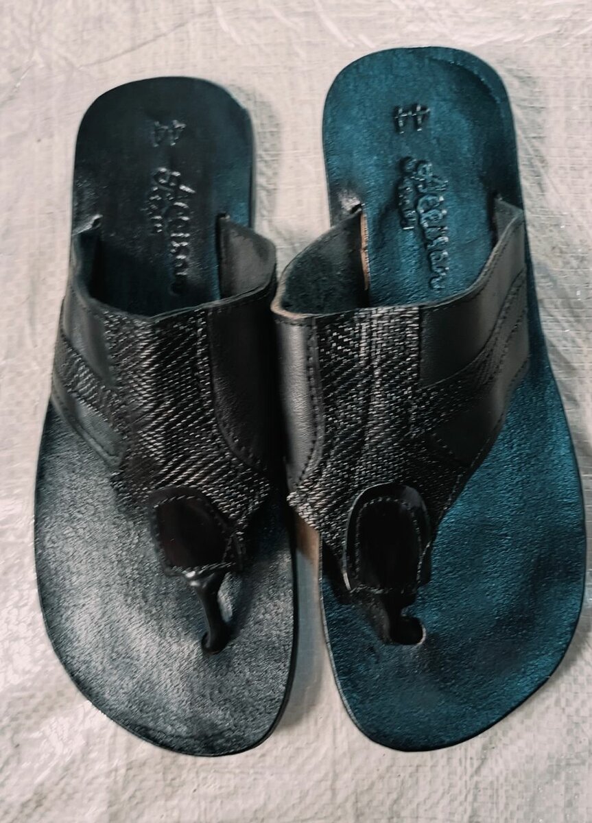 Tapettes en cuir