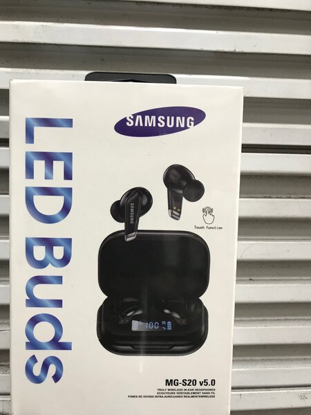 LED BUDS