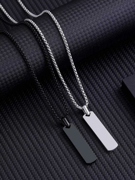 Chaine de femme et garcons