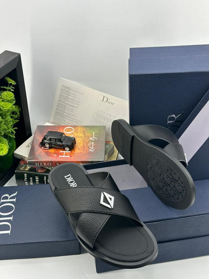 Men slippers