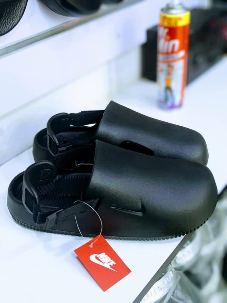 Nike slide