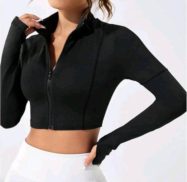 Veste courte de sport zippée