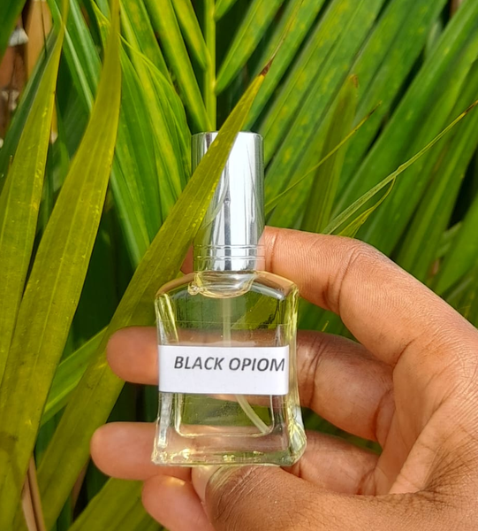  Black opium de Yves Saint Laurent