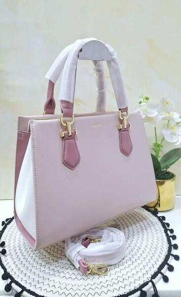Sac à main élégant femme
