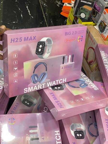 H25 Max Smartwatch