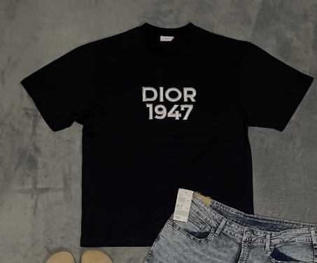 T-Shirt size M&L