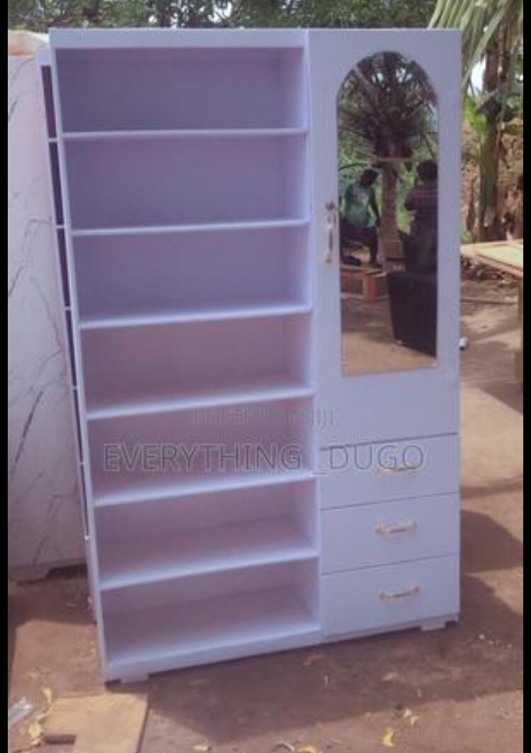 Shoe rack wardrobe