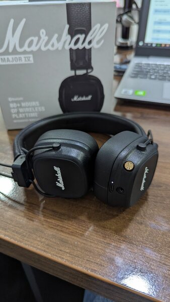 Marshall major 4