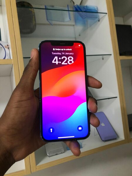 Iphone 12