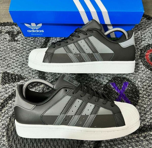 Chaussure adidas
