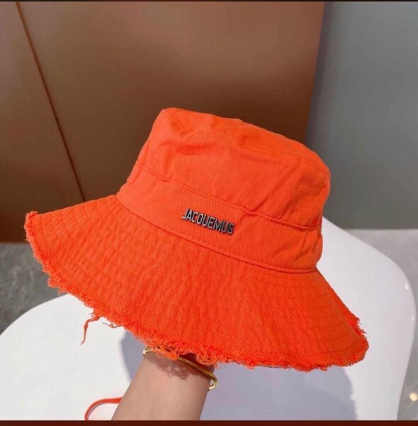 Chapeau à corde