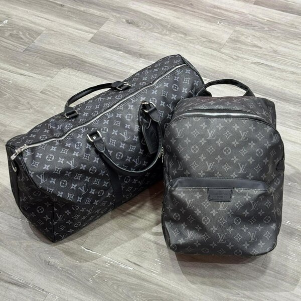 Travel set