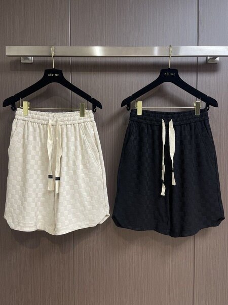 Short nika