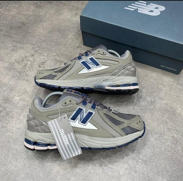 NEW BALANCE 1906