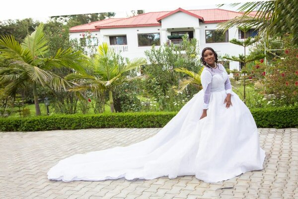 Wedding dress