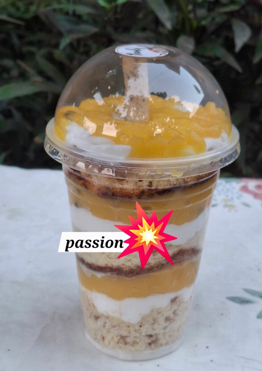 Délice de Mangue en Verre