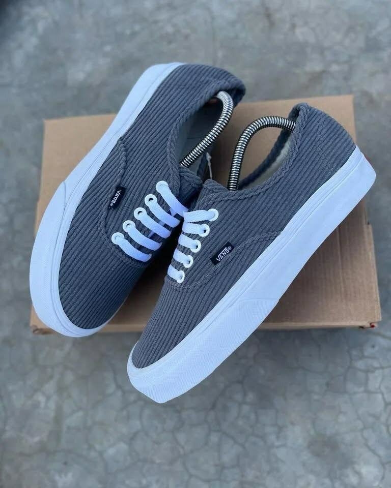 Chaussures basses en toile grise