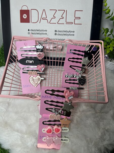 Hair clips