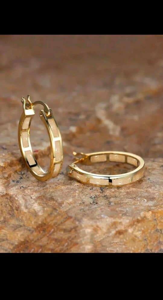 Boucle d'oreille
