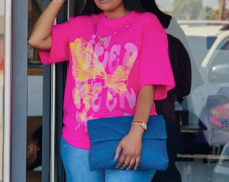 Pink t-shirt