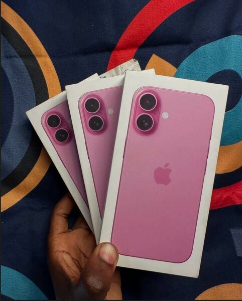iPhone 16