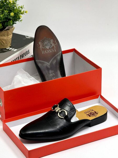 Classic half shoe