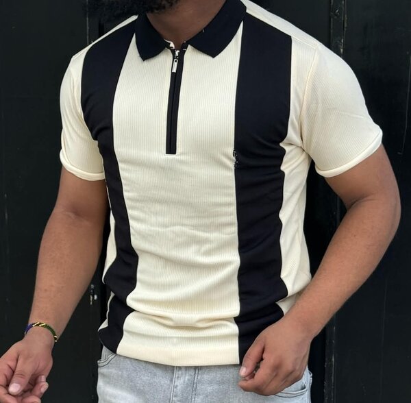 T- shirt