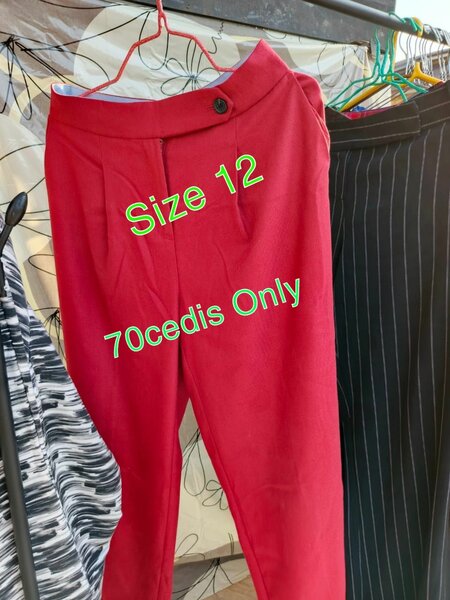 Material Trousers
