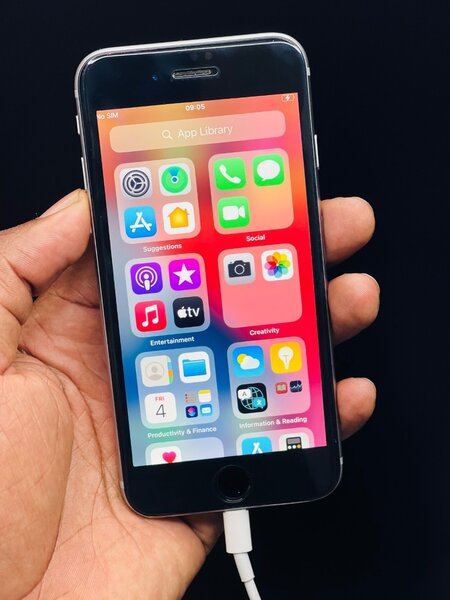 iPhone 6S 64gb