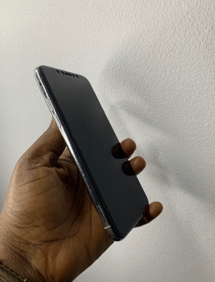 Iphone X 64 gig