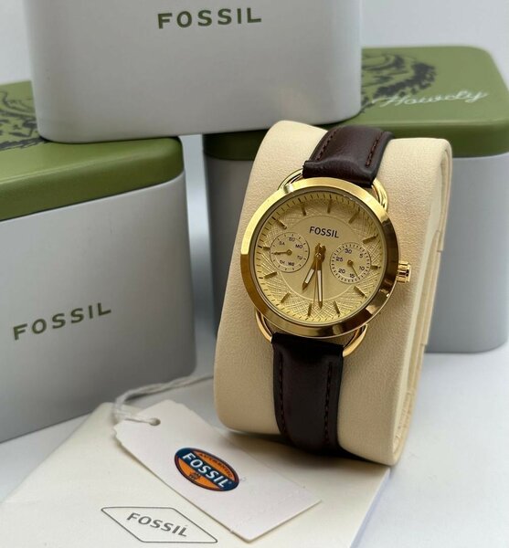 LADIES WATCH