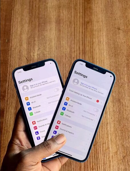 iPhone 12