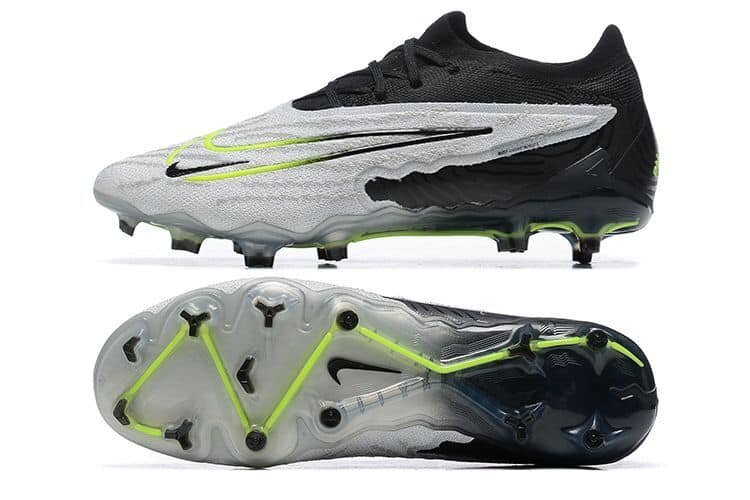 Baskets Crampons original multicolore blanc noir