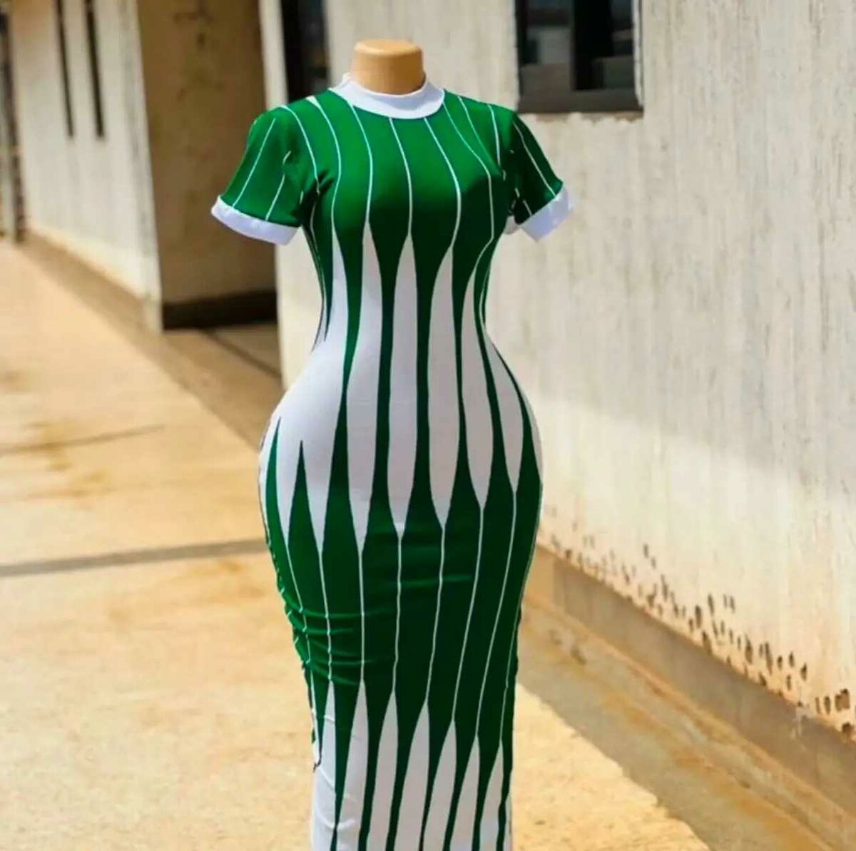 Body con