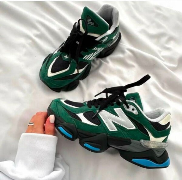 NEW BALANCE 9060