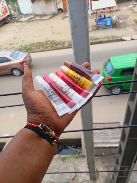 6 Gloss sucré