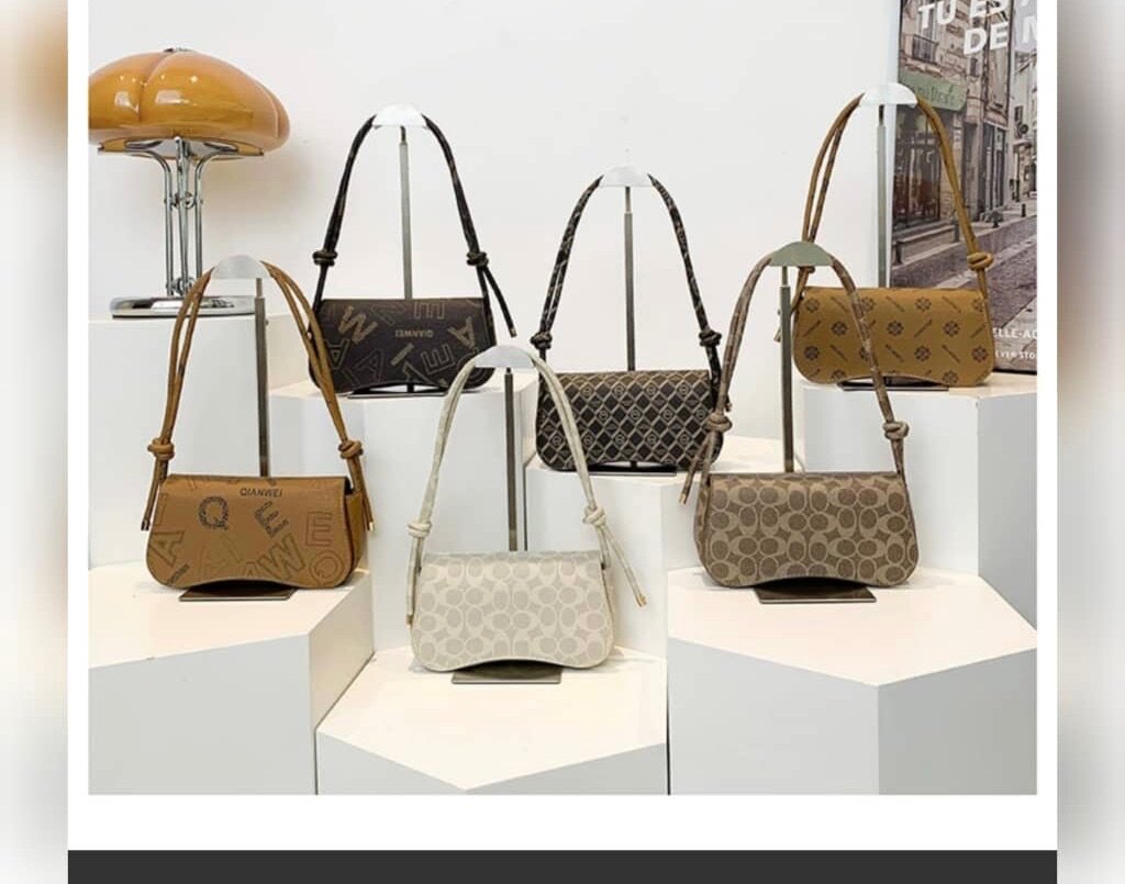 Tote bags