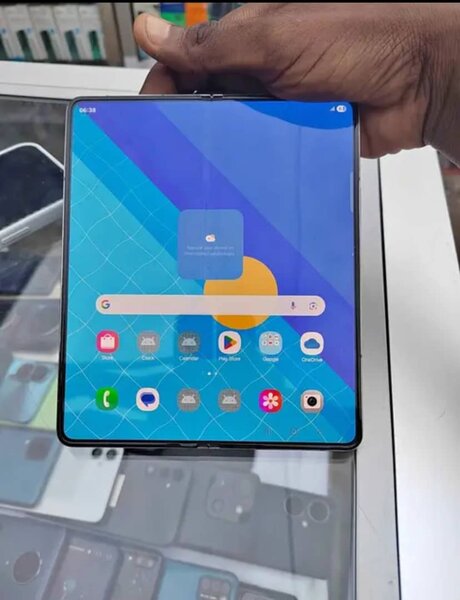 Smartphone pliable Galaxy Z Fold