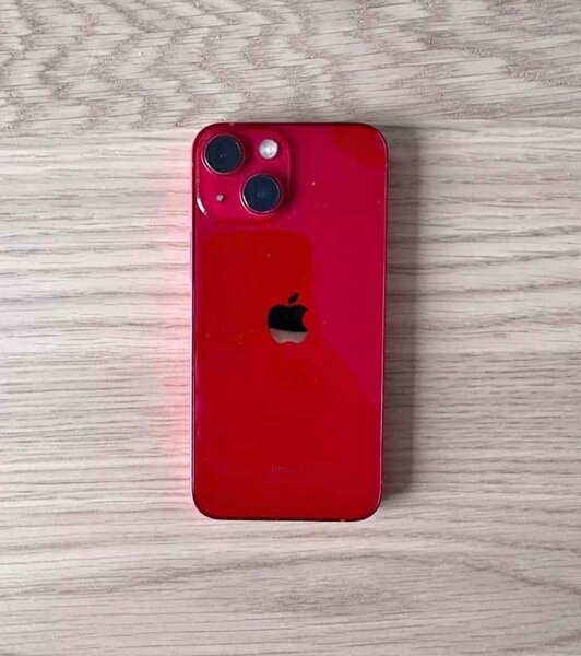 iPhone 13