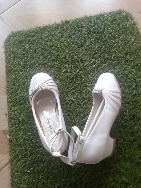 Heeled sandals