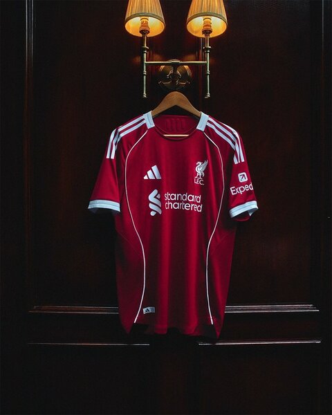 Maillot de foot Liverpool rouge